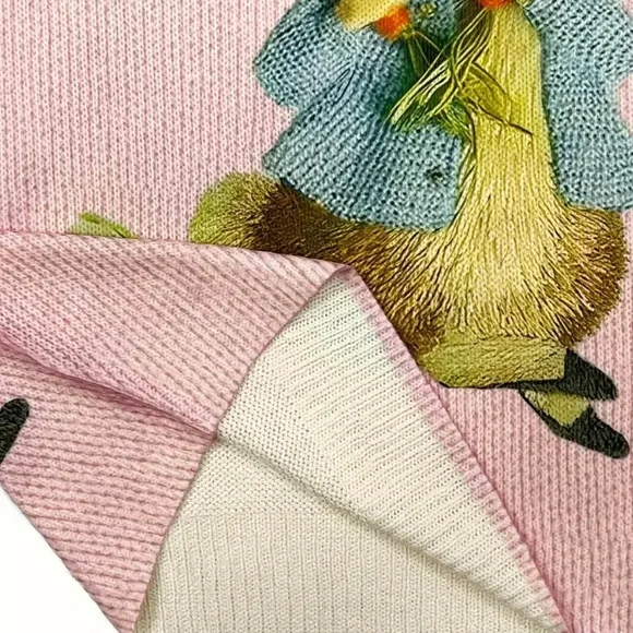 Peter Rabbit Lightweight Sweater - Picture 4 of 12